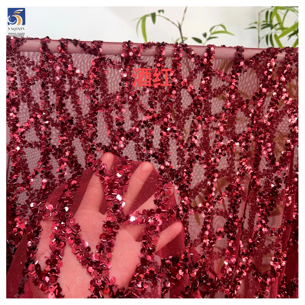 YX1407 High Quality 125cm 500 Gsm Heavyweight Glitter Sequin Mesh Lace Fabric Belly Dance Stage Dress Sequin Lace Fabric - 图片 6