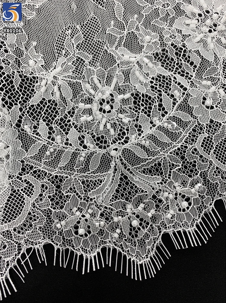 YX1106 Luxurious Saudi Dubai Lace Fabric 15 Yards 3D Floral Pearls Embroidered Wedding Eyelash Mesh Net Lace Fabric White - 图片 6