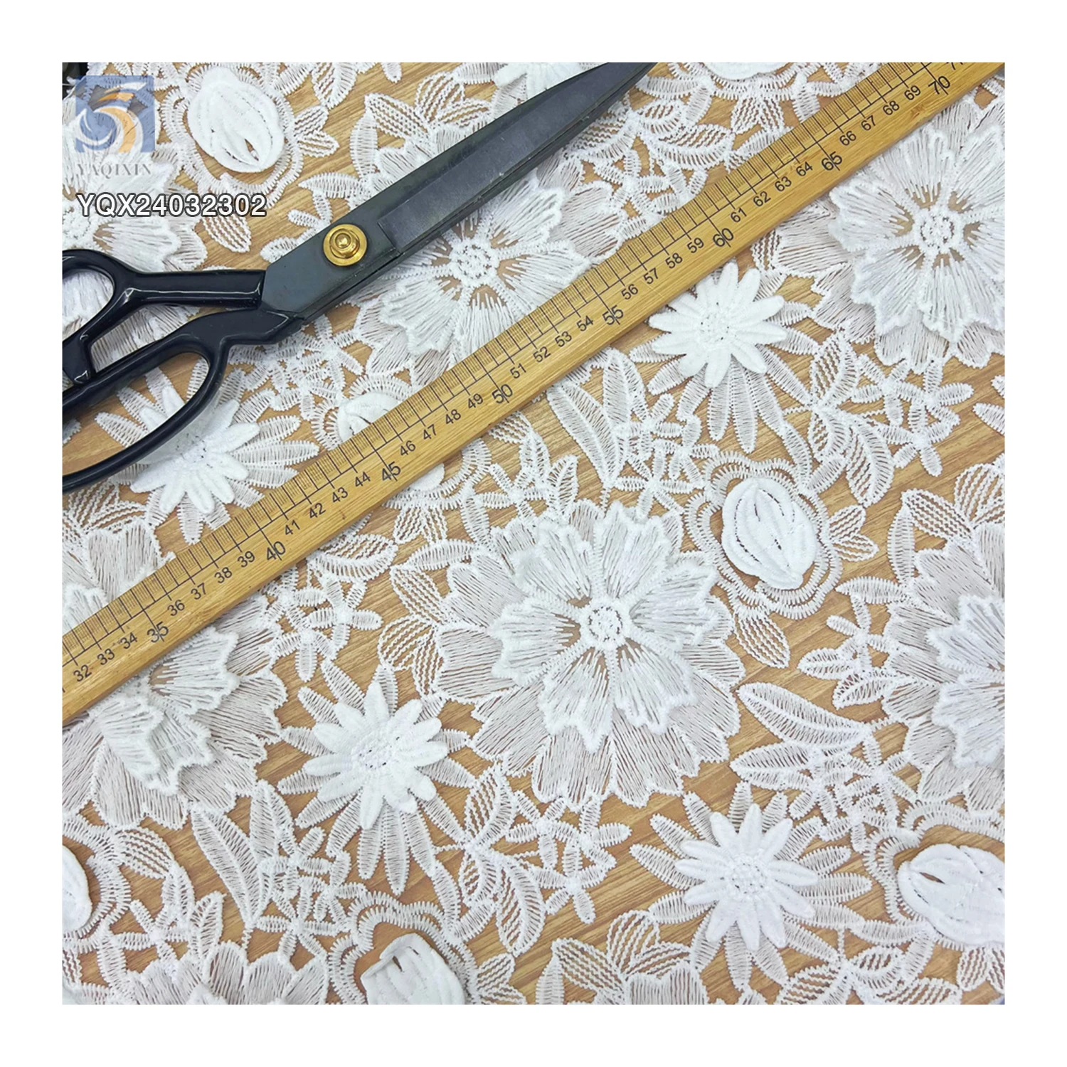 Wholesale Price 3D Embroidery Flower Organza Fabric Water Soluble Milk Lace Fabric for Dresses & Weddings Made in China - 图片 4
