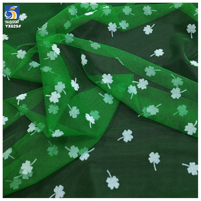YX629Lucky Design Green Patricks Day Four-Leaf Clover Mesh Tulle Fabric Poly New Arrivals Arrival Flocking Mesh Fabric - 图片 5