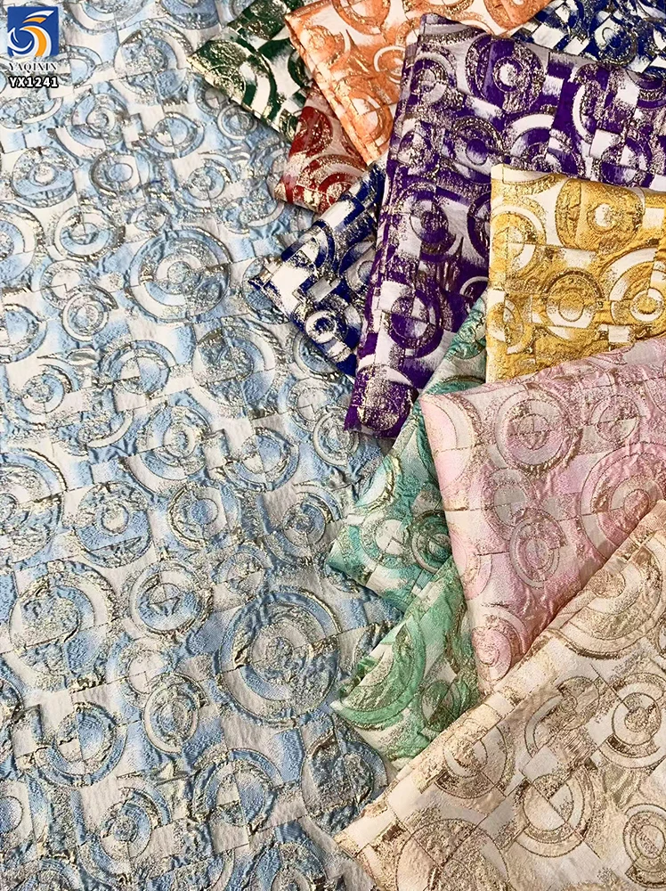 YX1241 New Arrivals 2026 Brocade Fabric for Apparel Dresses Woman French Yarn-Dyed Texture Jacquard Brocade Fabric - 图片 5