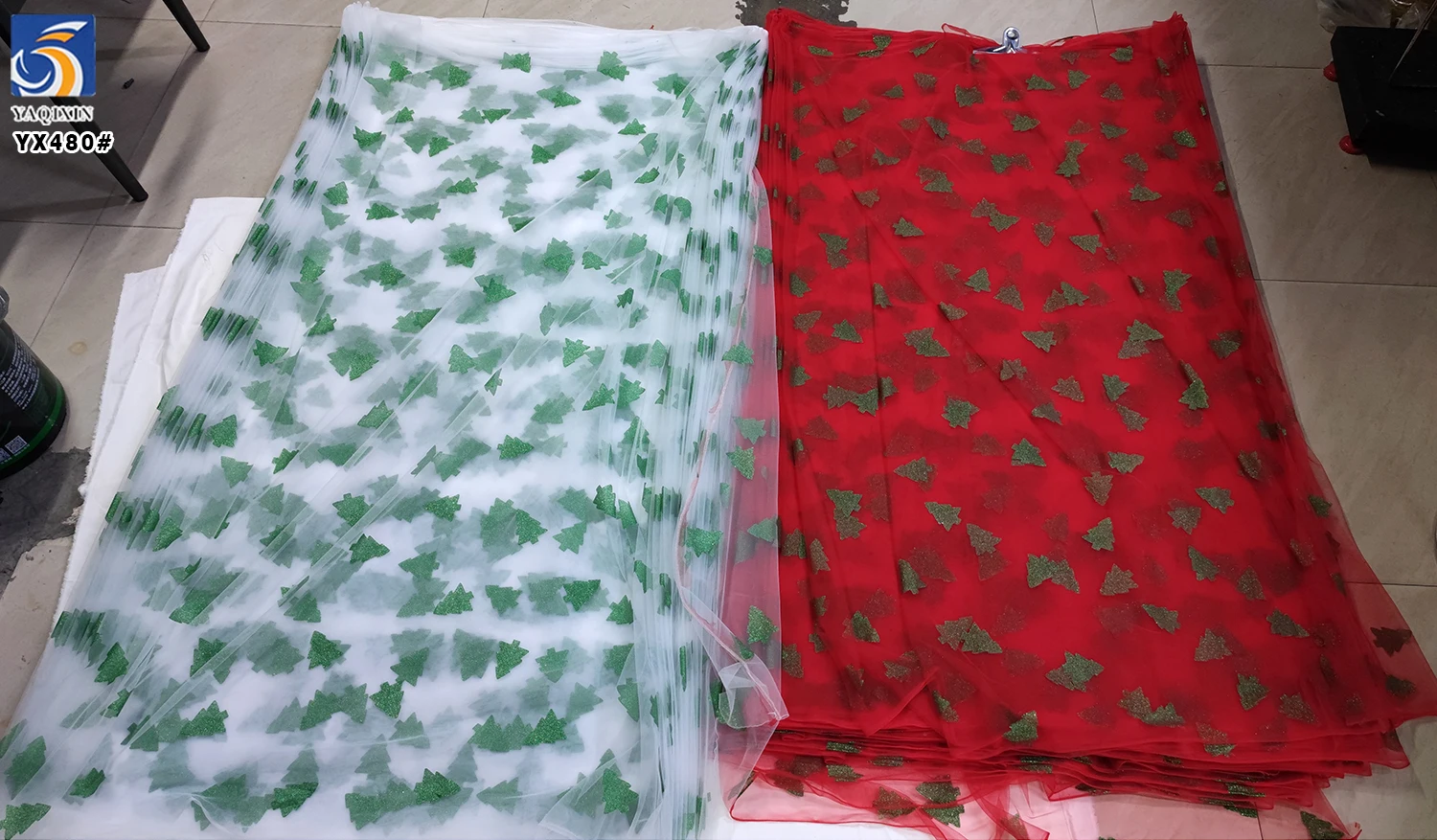 YX480 2025 Festival Mesh Tulle Christmas Fabric FabricPolyester Christmas Tree Pattern Printing Glitter Dust Tulle Fabric - 图片 6