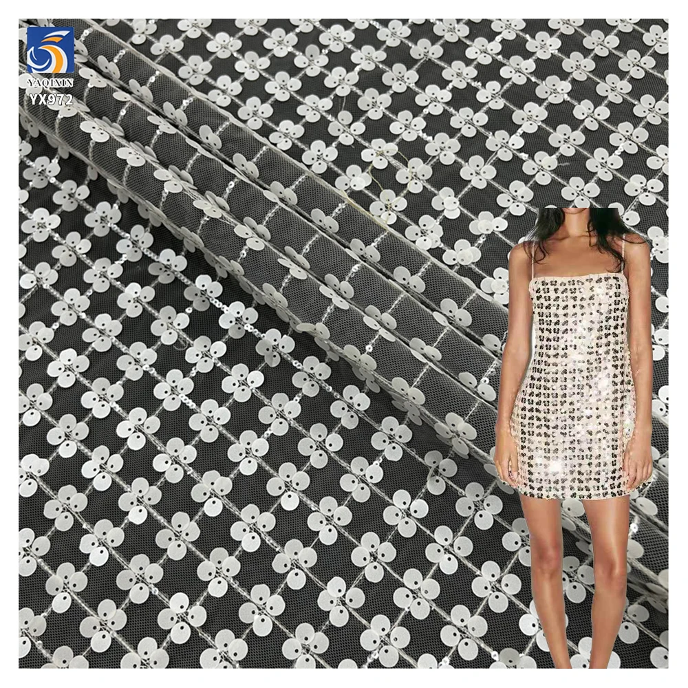 YX972 New Trends in 2026 Plaid Mesh Sequins Apparel-Skirt Fabric Four-Leaf Clover Design 5mm Matte Sequin Fabric for Garment - 图片 6