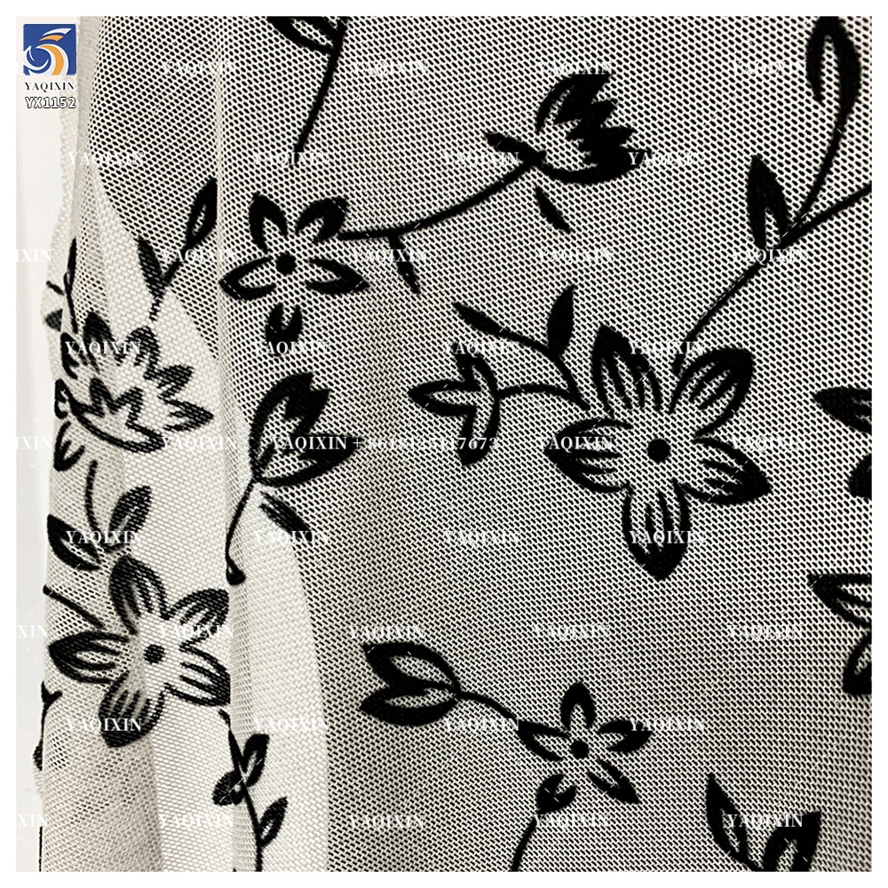 YX1152 New Fashion Style 2026 Floral Pattern Flocked Mesh Fabric Black Florals Four-Way Stretch Mesh Flocked Fabrics - 图片 4