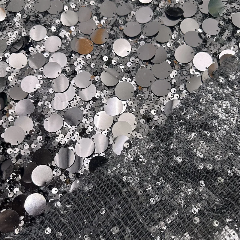 YX450 High Density 18MM Silver Chip Embroidery Dress Fabric with Sequin Embroidery Fashionable Chip Embroidery Clothing Fabric - 图片 4