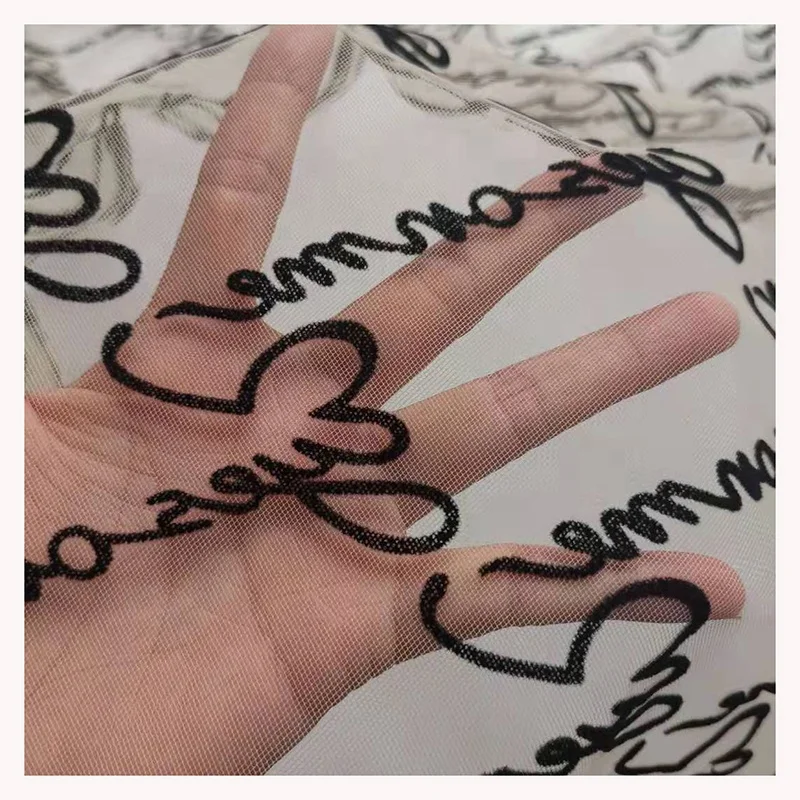 Romantic Flocking Black Letter love Yarn Fabric Multi-color Illusion Women's Fabric - 图片 5