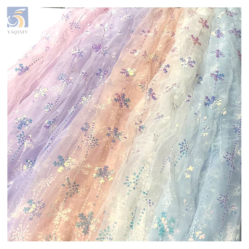 YX2537 OEM&ODM Price Embroidery Tulle Sequin Fabric Beautiful Design Snowflake Glitter Sequin Mesh Fabric for Christmas - 图片 3