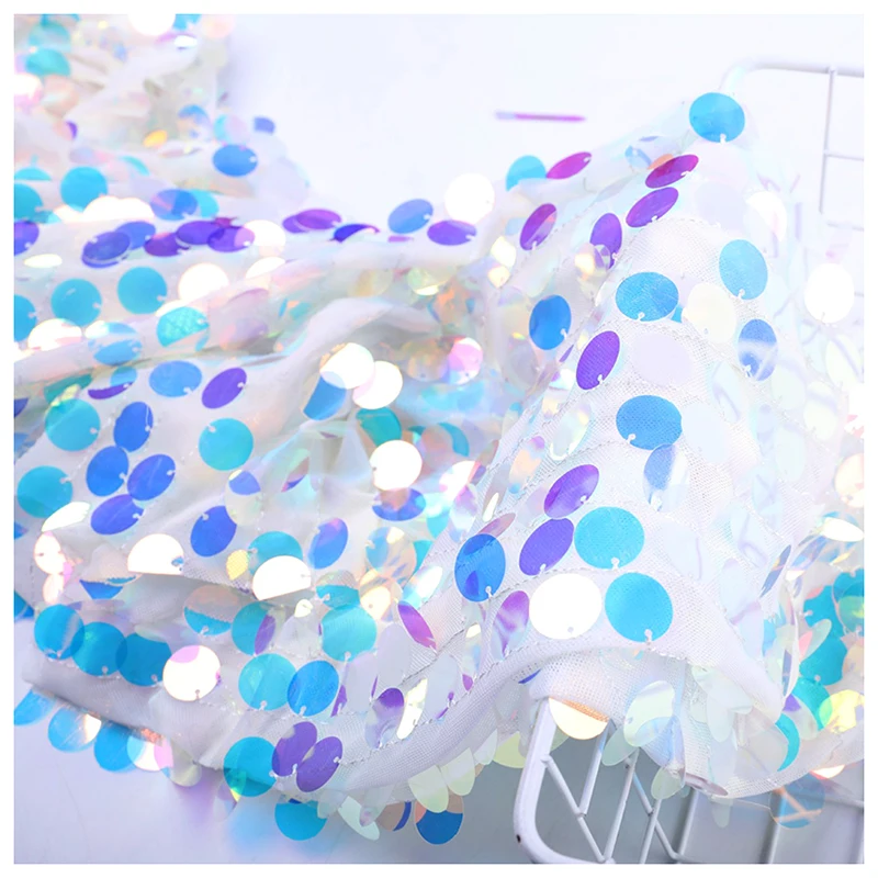 LPM006 18MM Clear Shiny Iridescent Large Paillette Sequin Fabric Fashion Colorful Fish Scale Mermaid Sequin Fabric - 图片 4