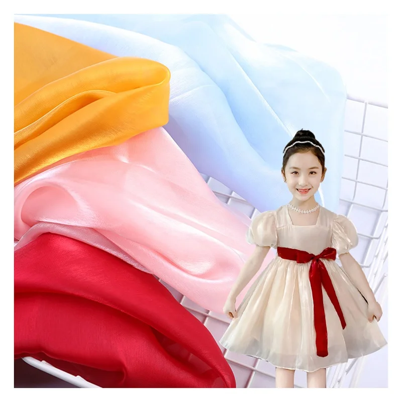 YX24 Champagne Soft Polyester Crystal Lily Satin Silk Organza Fabric Shiny Bridal Dress Fabric - 图片 4