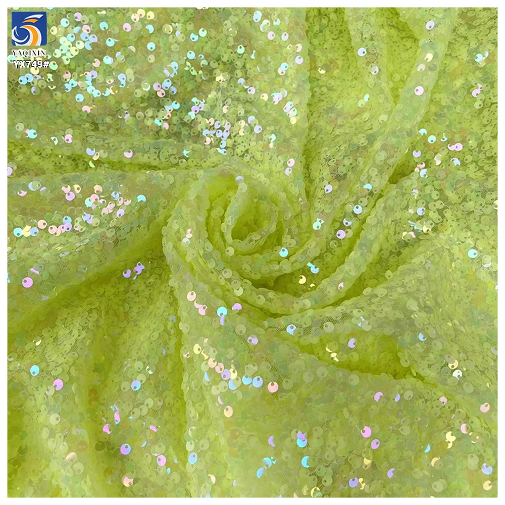 YX749 Personalized Embroidered 5MM Holographic Transparent Sequins Fabric 200gsm Colorful Laser Sequins Fabric for Headwear - 图片 6