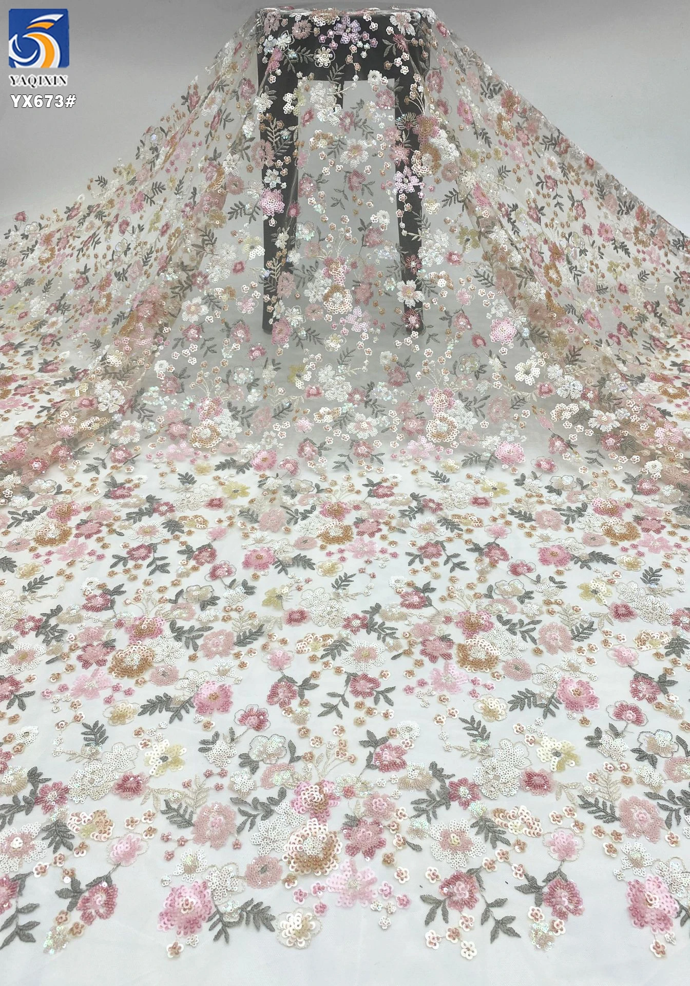 YX673 Luxury Colorful Polyester Floral Embroidery Lace Tulle Fabric for Women's Clothing Embroidered Floral Fabric - 图片 3