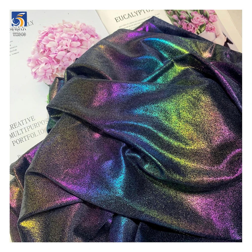 YX940 100gsm Dreamlike 100% Polyester Glossy Holographic Fabric Knit Fantasy Hot Film Glitter Lurex Chiffon Fabric - 图片 2