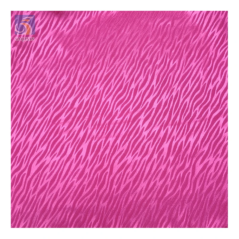 Bright Purple 100 Polyester Leopard Pattern Jacquard Satin Fabric for Sleeveless Skirts Sexy Style - 图片 5