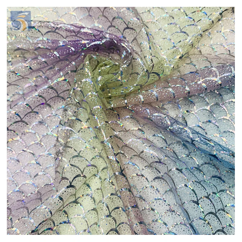 2025 Novel Tulle Rainbow Print Tulle Mesh Fabric Shiny Colored Fish Scale Design Romantic Fancy Tulle Fabric - 图片 6