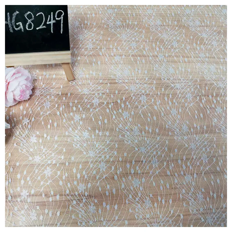 LST16 Manufacturer Good Price Lingerie Lace Fabric Online Colorful European Lace Fabric Jacquard Chantilly Lace Fabric - 图片 5