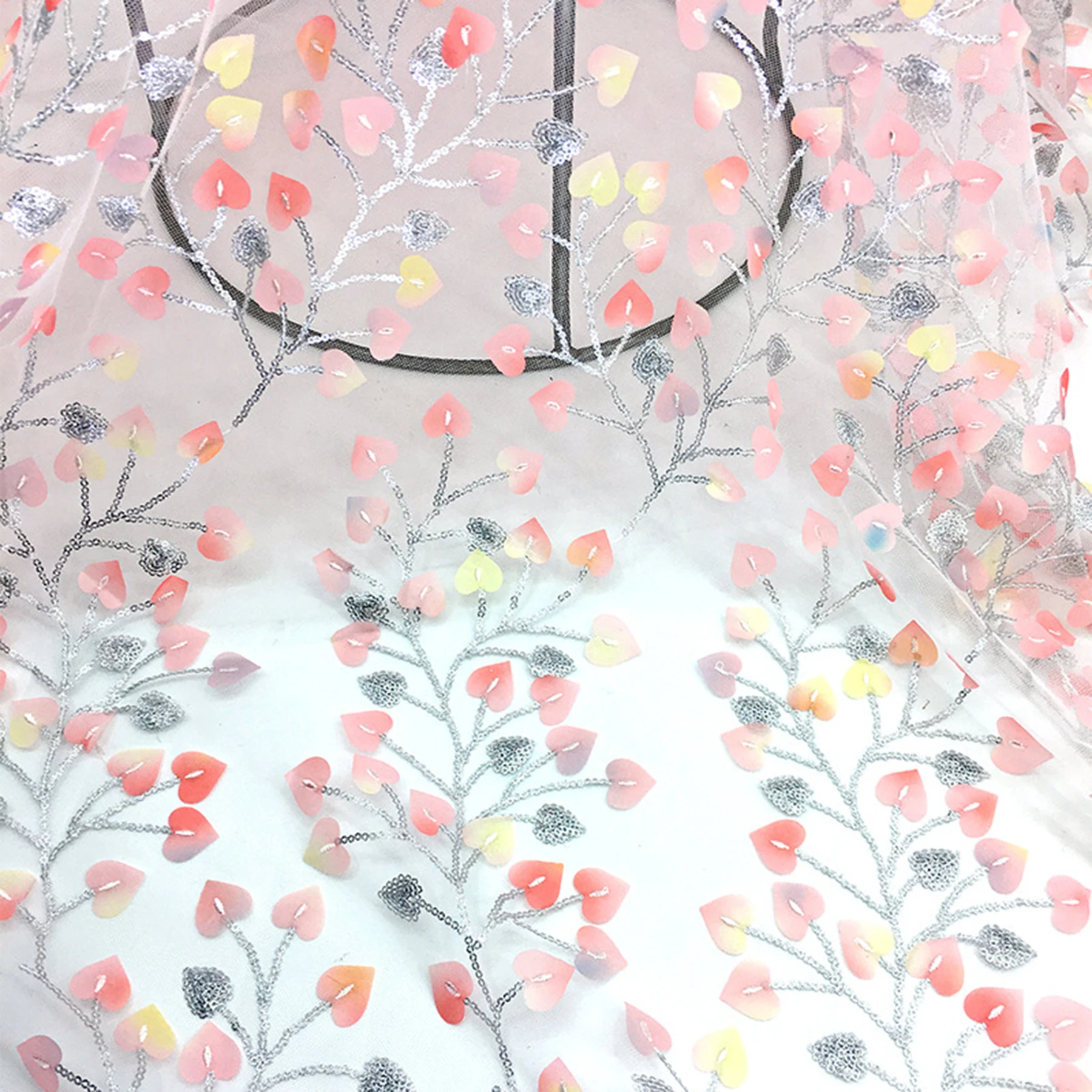 Reasonable Price Silver Glitter Lace Fabric 3D Heart Mesh Tulle Embroidered Fabric Textiles Clothing Dress - 图片 4