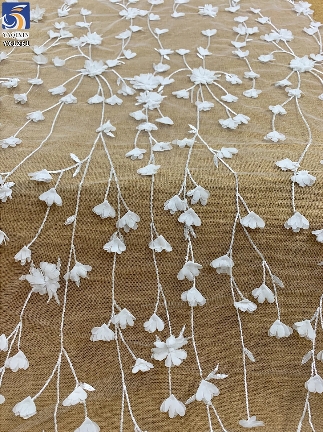 YX1261 Factory Wholesale 200gsm Red 3D Small Florals Embroidery Mesh Fabric 3D Floral Laser Embroidery French Tulle Fabric - 图片 3