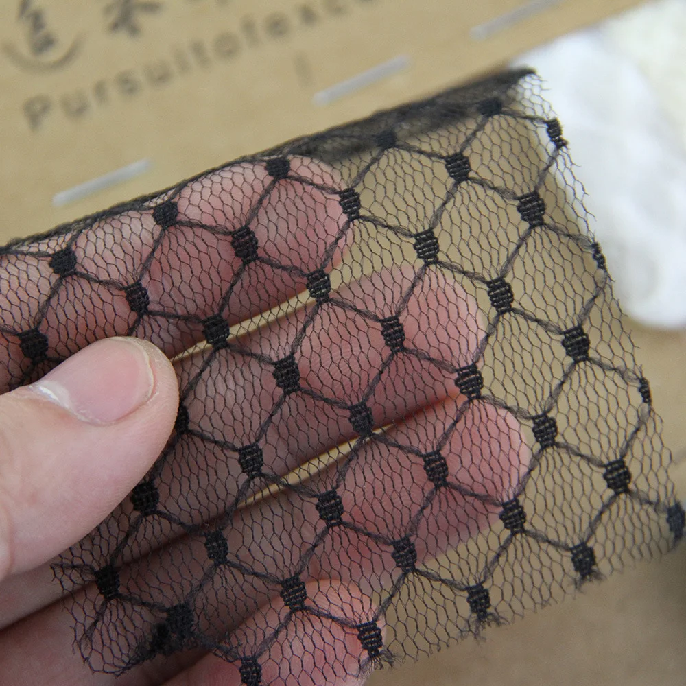 F500 Eco-Friendly Lace and Mesh Fabrics Premium Quality Jacquard Black Polka Dots Mesh Fabrics for Garment Making - 图片 3