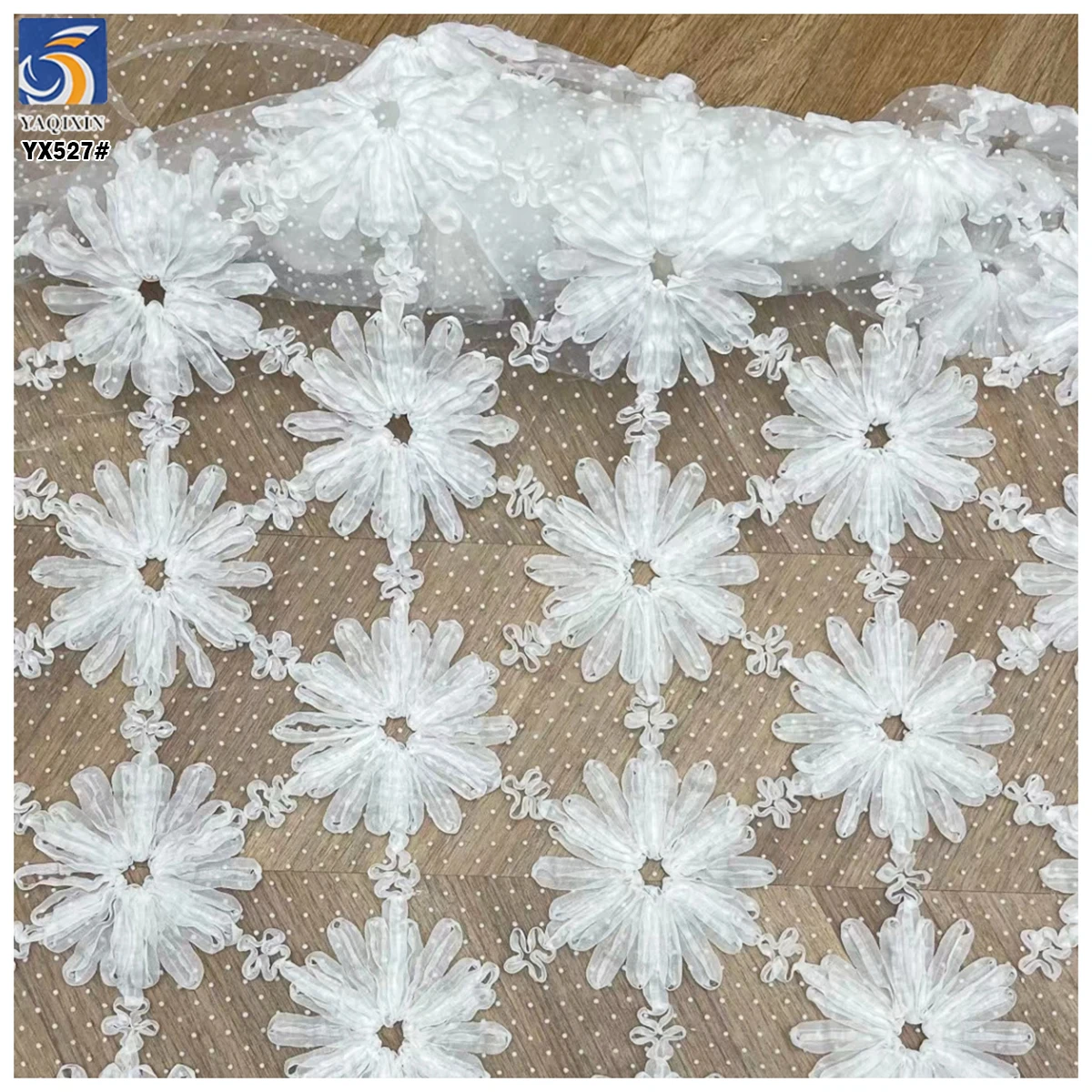 YX527 American White Chiffon Embroidery Fabric for Cheongsam Polyester 3D Embroidery Flowers Chiffon Fabric With Dots - 图片 5