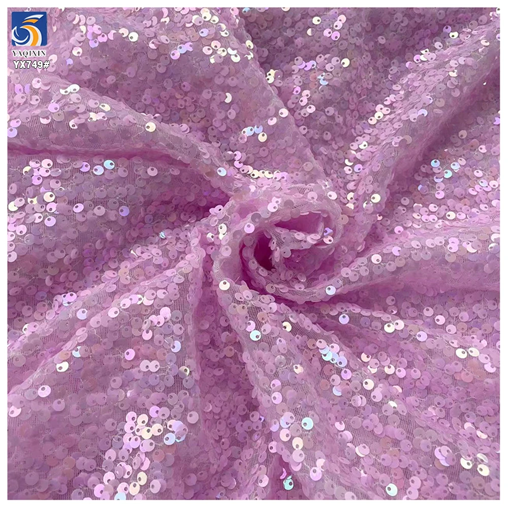 YX749 Personalized Embroidered 5MM Holographic Transparent Sequins Fabric 200gsm Colorful Laser Sequins Fabric for Headwear - 图片 4
