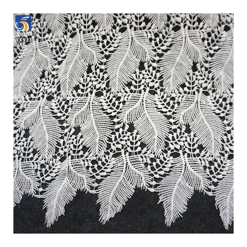 YX933 Latest Design 150gsm Water Soluble Feather Lace Fabric High Quality Full-Length Milk Silk Eyelash Lace Dress Fabric - 图片 3