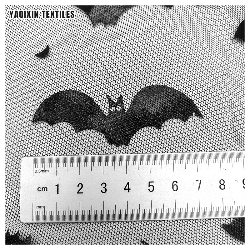 YX2235 Best Selling Halloween/Spooky Style Dark Night Bat Printed Mesh Fabric Black Polyester Mesh Skirts Fabric Stage Costumes - 图片 6