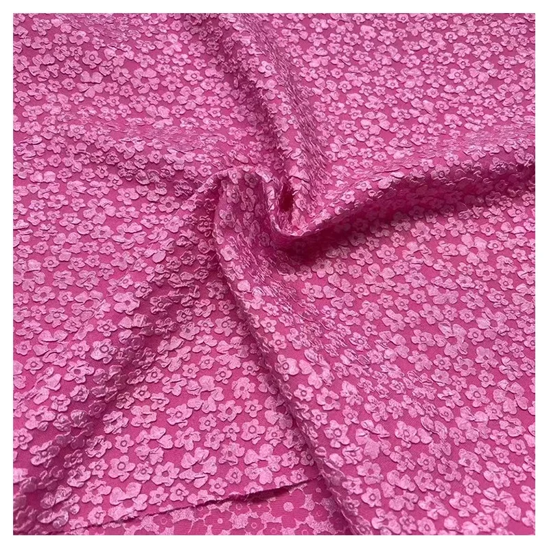 Yaqixin Textile Factory in Stock Small Floral Jacquard Polyester Embossed Textured Jacquard T800 Woven Fabric - 图片 4