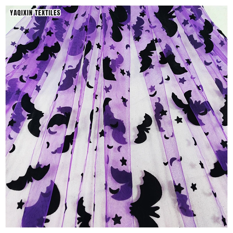 Wholesale 100 Polyester Halloween Fabric by the Yard Multicolor Flocked Black Lace Bat Tulle Mesh Net Fabric for Halloween - 图片 2