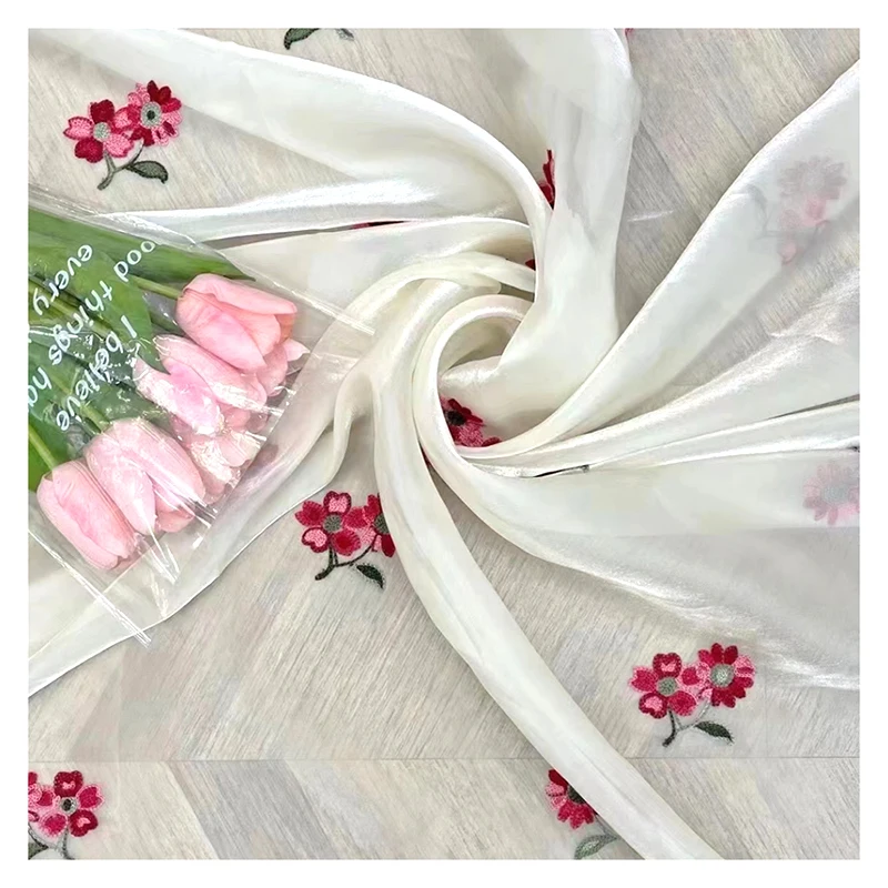 2025 French Fancy Design Embroidery Organza Fabric Soft Polyester Organza Embroidered Floral Fabric - 图片 5