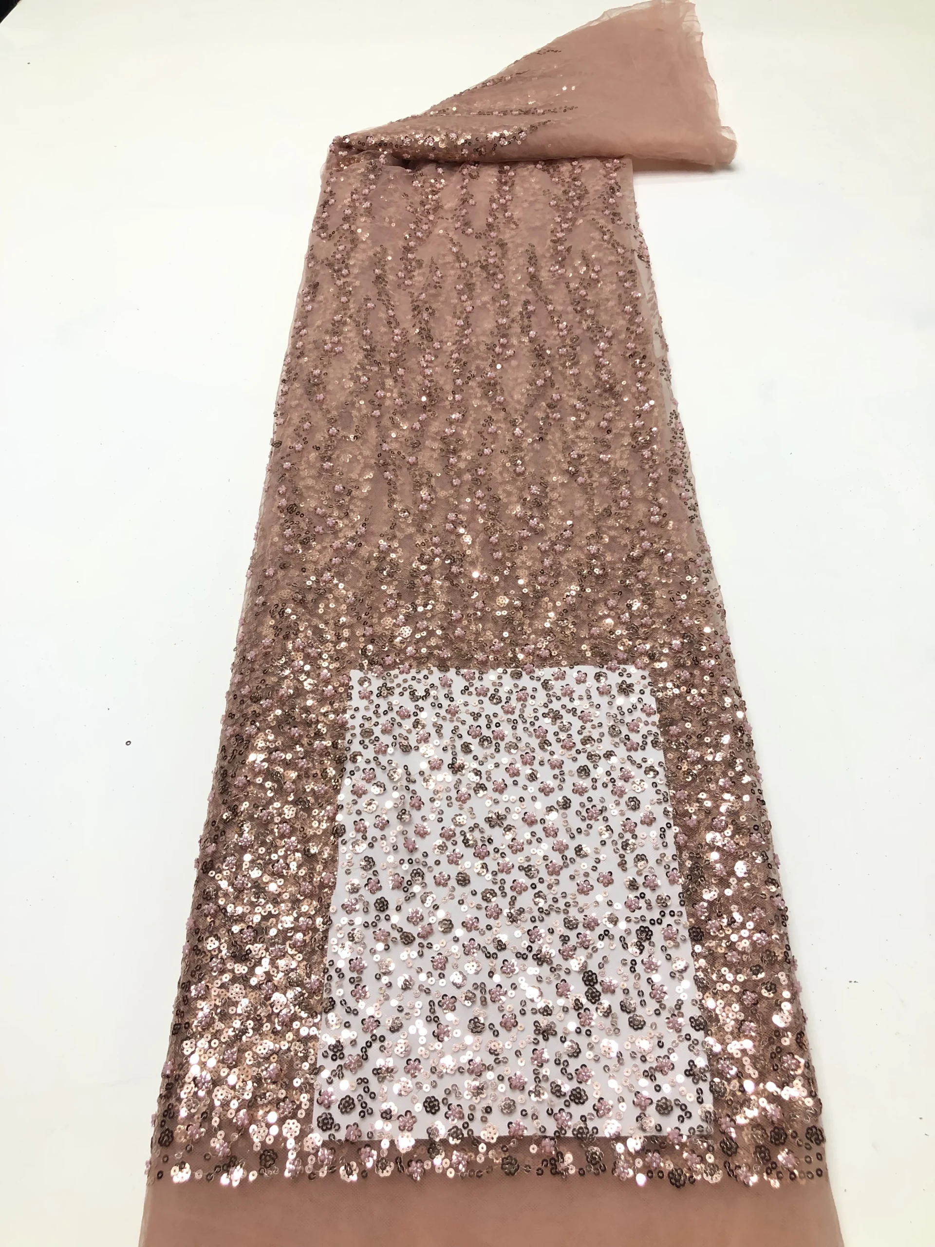 YX953 Cheapest Glitter Lace Materials Fabric Textile 2026 Fashionable New Beaded Sequins Lace Mesh Tulle Fabric for Wedding - 图片 5