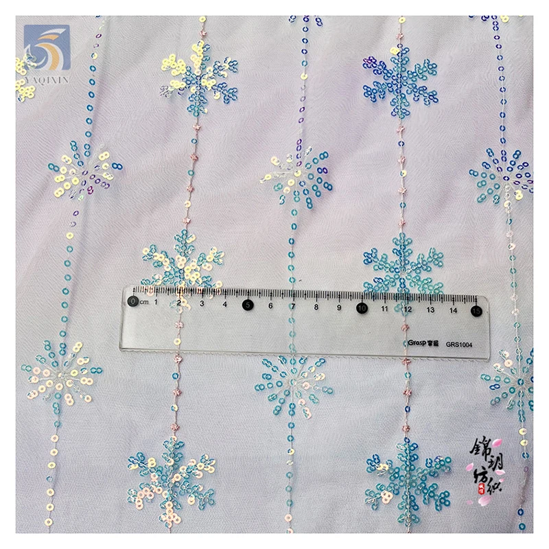 YX2537 OEM&ODM Price Embroidery Tulle Sequin Fabric Beautiful Design Snowflake Glitter Sequin Mesh Fabric for Christmas - 图片 5