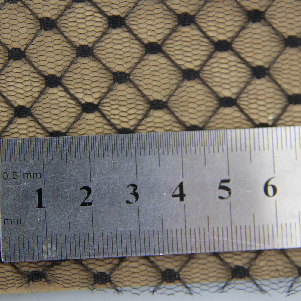 F500 Eco-Friendly Lace and Mesh Fabrics Premium Quality Jacquard Black Polka Dots Mesh Fabrics for Garment Making - 图片 4