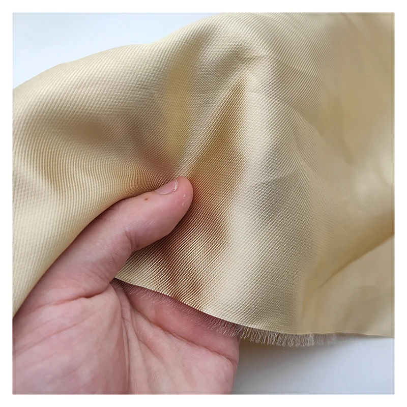 DMF19 Ivory Soft Duchess 100% Polyester Mikado ELLEN Satin Bridal Fabric for Clothing & Dresses Lining 140gsm Weight - 图片 5