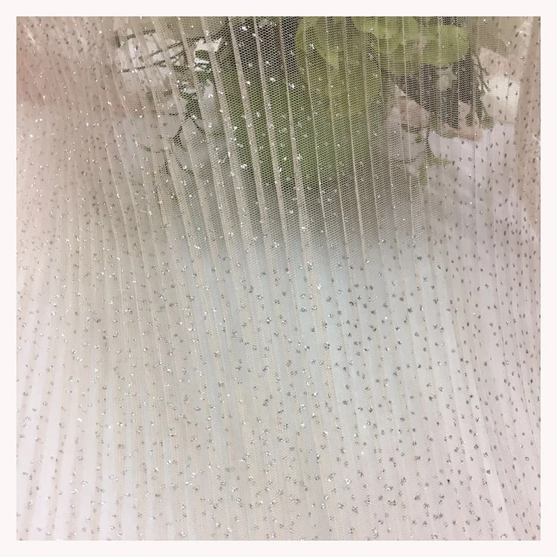 YZT005 in Stock Polyester Silver Stardust Glitter Pleated Mesh Tulle Fabric for Bridal Wedding - 图片 5