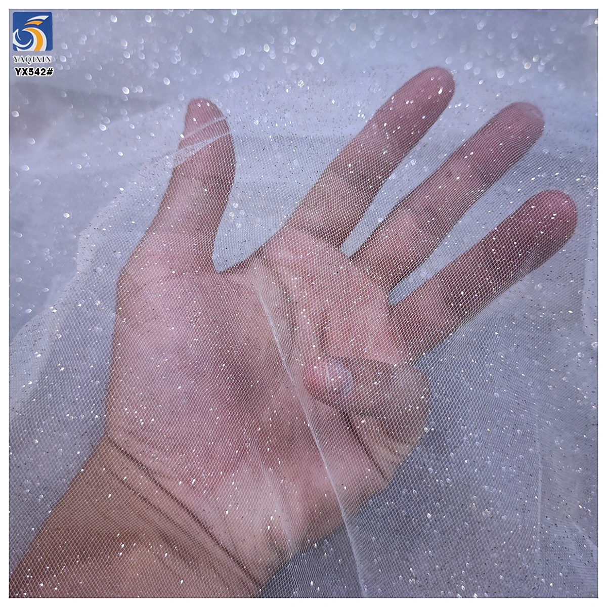 YX542 2025 New Arrivals Tulle for Bridal Veil Polyester Soft Tulle Sparkling Glitter Mesh Wedding White Tulle Fabric - 图片 6