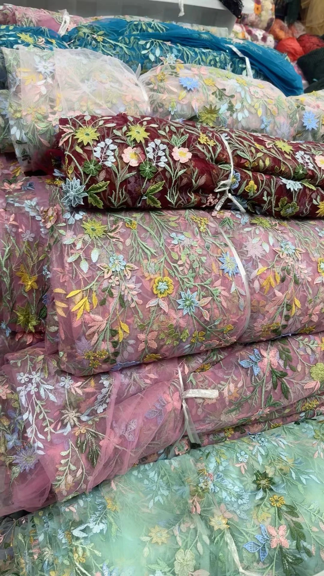 Elegant Hand Made Embroidery Fabric Net Fabric for Dress Embroidery 3D Multicolour Tulle Floral Fabric - 图片 5