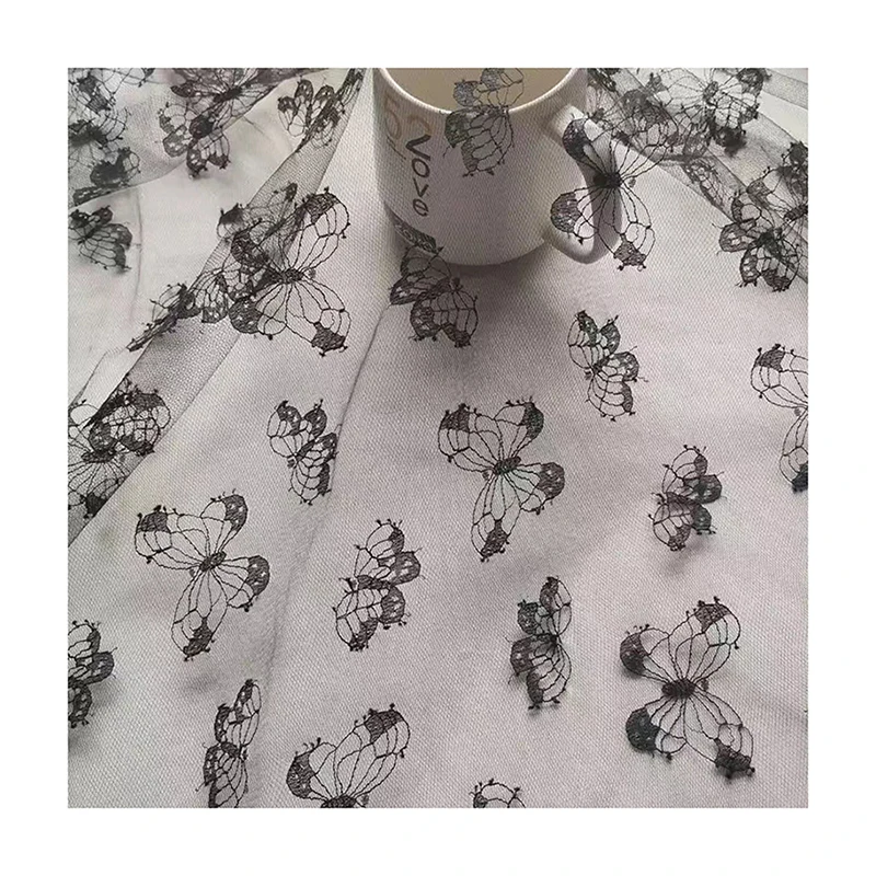 F512 Classic Beautiful Design Tulle Fabric 100% Polyester Jacquard Butterflies Pattern Tulle Fabric - 图片 3