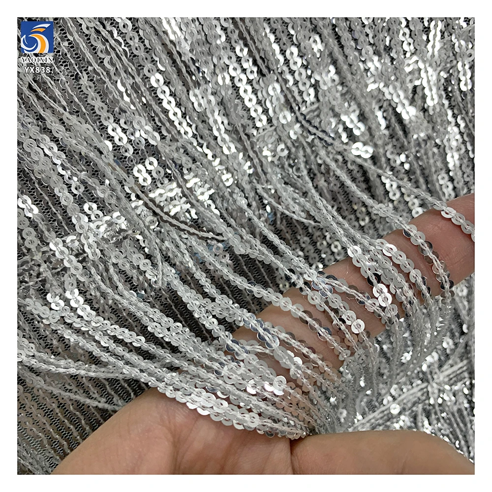 YX838 New Fashion 3mm Strip Embroidery Sequins Fabric Tassel Embroidery Skirt 3D Sequin Fabric for Dance Skirts Cheongsams - 图片 2
