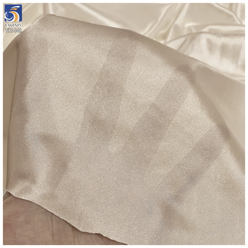 YX1442 Wholesalers 80gsm Shiny 50D Stretch Satin Fabric 92% Polyester 8% Spandex Soft Dress Skirt Garment Lining Fabric - 图片 6