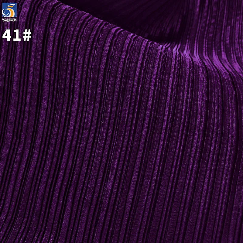 YX652 Luxury Style 150gsm Gold Glittery Liquid Satin Pleated Fabric for High-End Garment Skirt - 图片 6