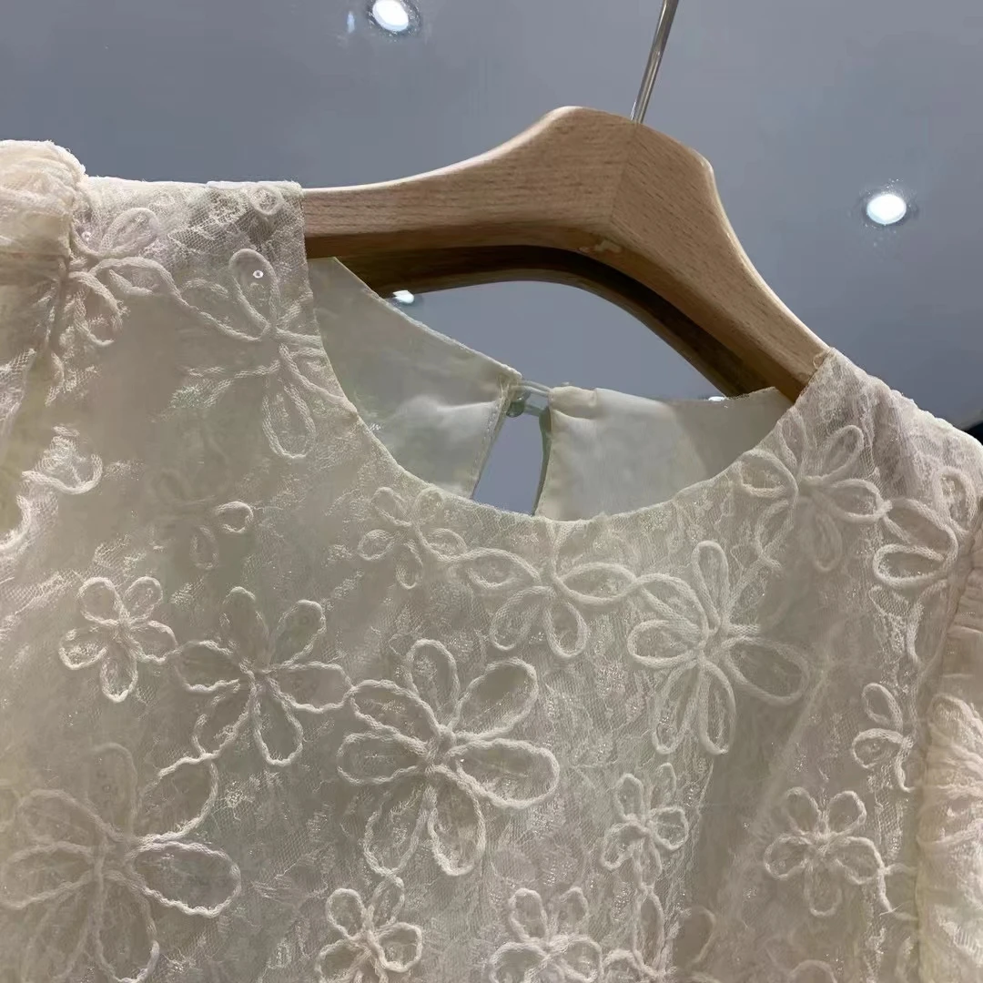 YX806 100 Polyester Lace Embroidery Cord Embroidery Chantilly Lace Fabric Black Floral Embroidered Mesh Skirt Fabric for Women - 图片 3