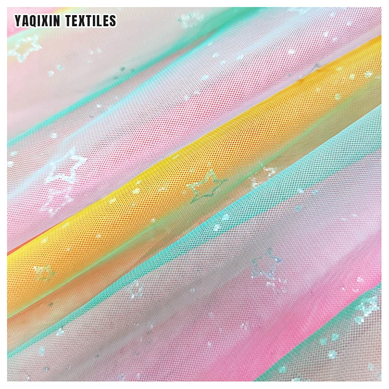 Yaqixin Unique Design New Style Rainbow Print Polyester Fabric Illusion Mesh Tulle Stage Costumes Dress Fabric by the Rolls - 图片 3