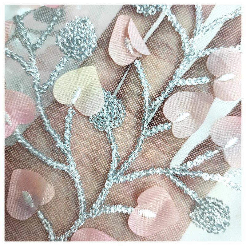 Reasonable Price Silver Glitter Lace Fabric 3D Heart Mesh Tulle Embroidered Fabric Textiles Clothing Dress - 图片 5