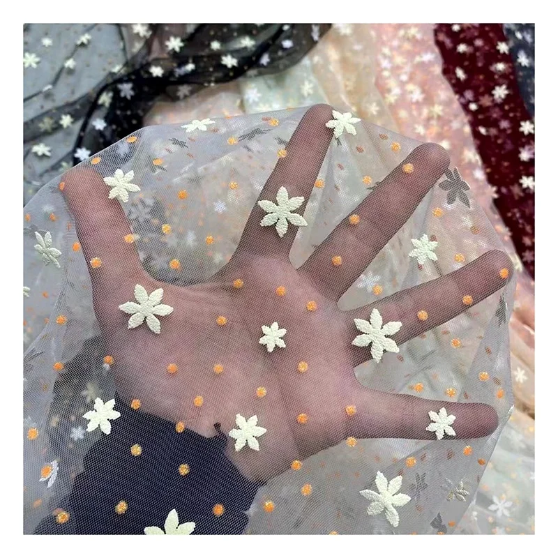 Summer Custom Lovely White Six-Petal Floral Printing Mesh Tulle Baby Dress Fabric Gold Dot Glitter Tulle - 图片 5