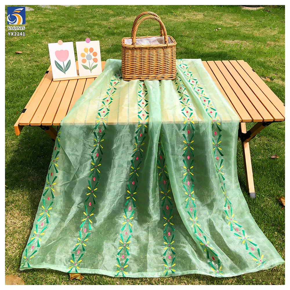YX2241 Green Polyester Transparent Glitter Organza Fabric Custom Princess Anna Dress Baby Girl Clothing Skirts Fabric - 图片 2