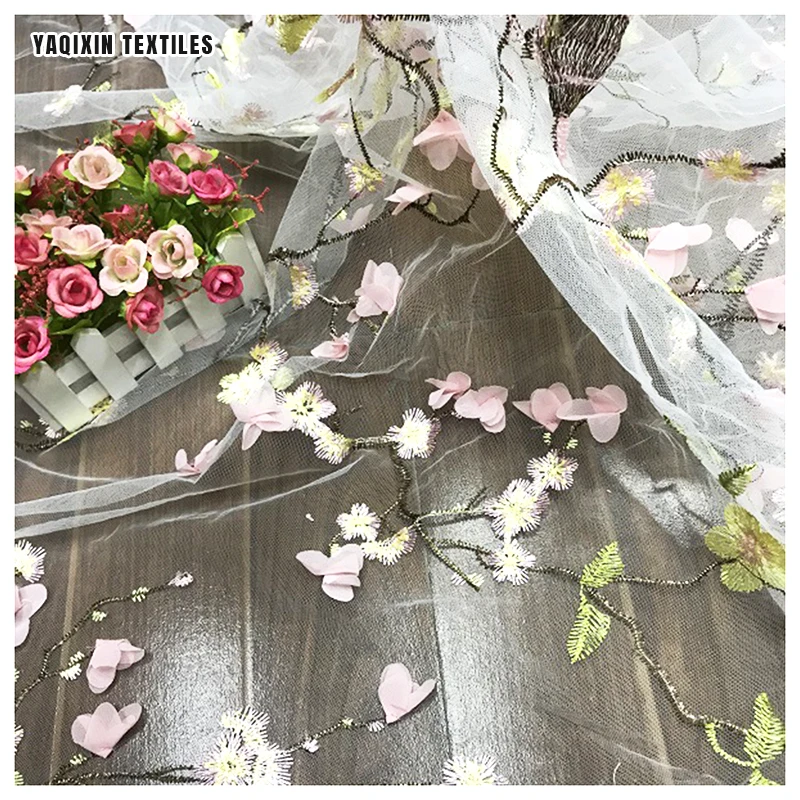 China Wholesale Multicolor 3D Flower Mesh Embroidered Lace Fabric Material New Arrival Dress Clothing Textile - 图片 4