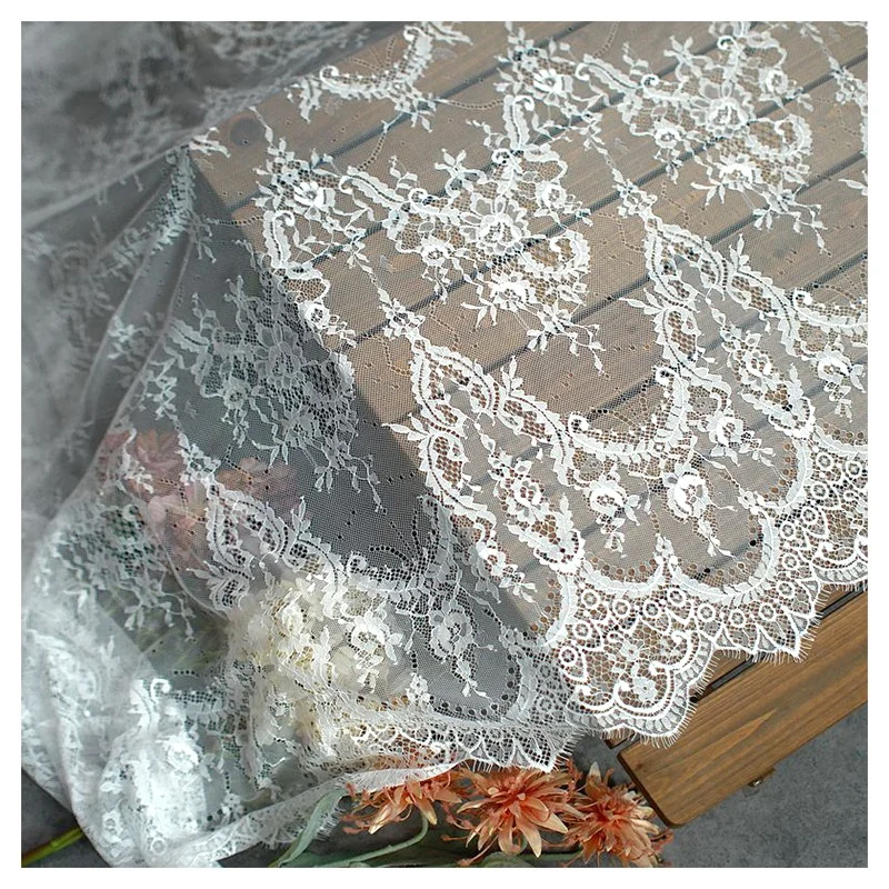 OEM Customized Garment Accessories Lace Mesh Fabric Wedding Eyelash Lace Fabric Black White Fancy Chemical Lace - 图片 5