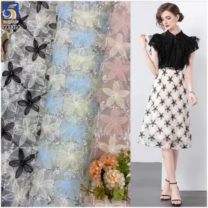 YX537 2025 Most Popular Overseas Embroidered Tulle Fabric Five-Petal Flower 3D Embroidery Tulle Fabric With Sequins
