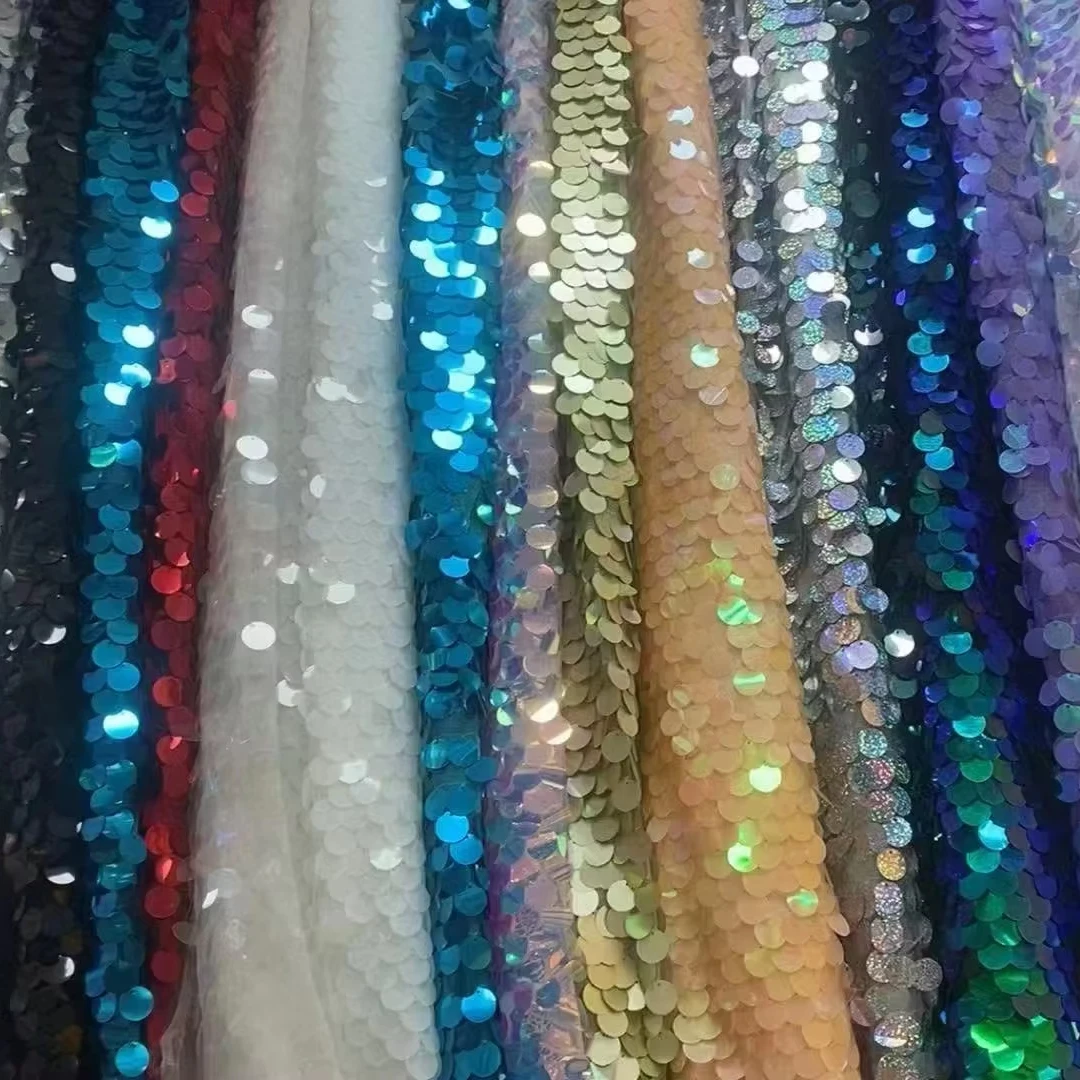 LPM006 18MM Clear Shiny Iridescent Large Paillette Sequin Fabric Fashion Colorful Fish Scale Mermaid Sequin Fabric - 图片 2