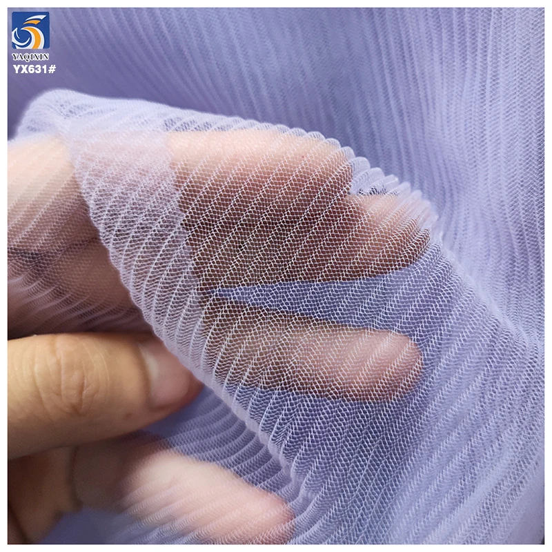 YX631 Lightweight Breathable 40gsm Polyester Blue Pleated Tulle Fabric Pleated Mesh Fabric for Summer Dresses - 图片 6